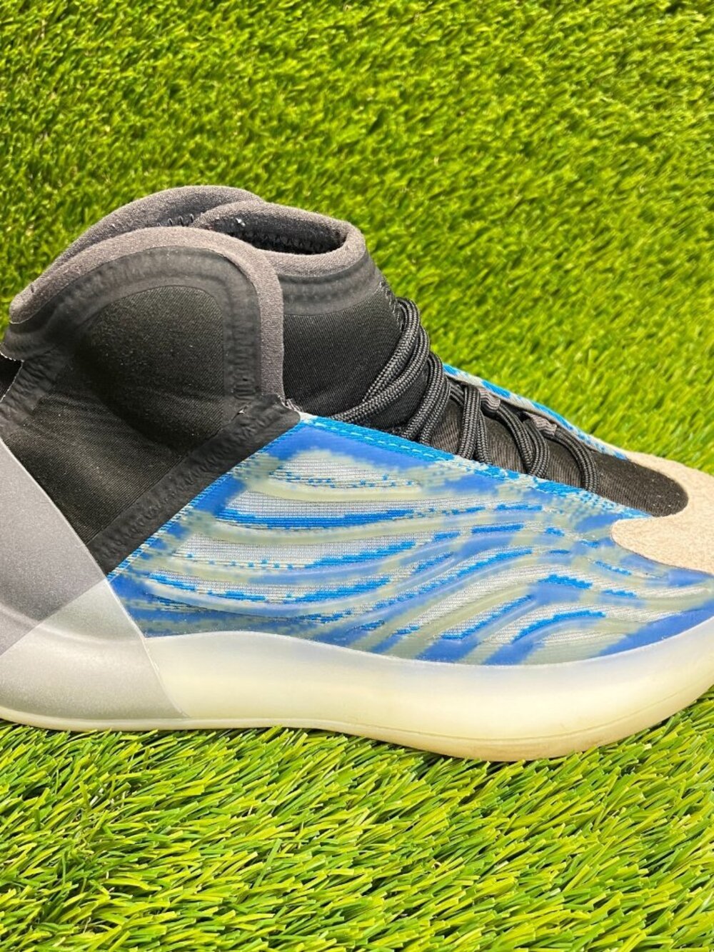 Adidas Yeezy Quantum Mens Size 7 Frozen Blue Black Basketball Shoes Sneakers